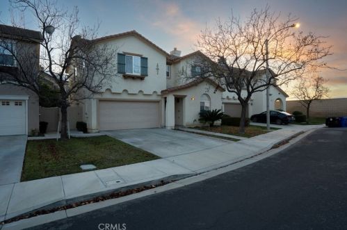 17710 Birkewood Ct, Santa Clarita, CA 91387-3810
