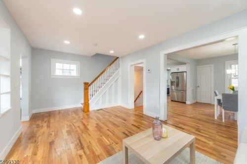 505 Drake Ave, Roselle NJ  07203-1415 exterior