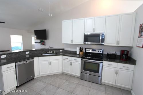 5430 Barna Ave, Titusville FL  32780-7003 exterior