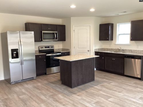 303 Savannah Hills Dr, Lexington SC  29073-7075 exterior
