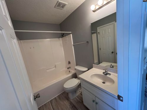 104 Andover Ct, Lexington SC  29072-1818 exterior