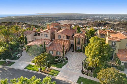 7 Ocean Heights Dr, Newport Beach, CA 92657-1302