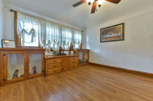 2776 55th St, Milwaukee WI  53210-1557 exterior