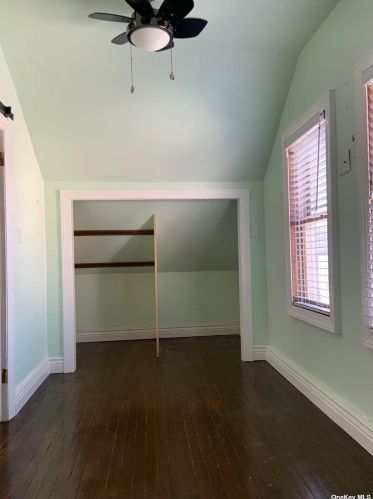 49 3rd Ave, East Rockaway NY  11518-1914 exterior