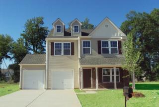 4243 Houldsworth Dr, Charlotte, NC 28213-5715