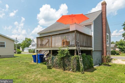 117 Wolcott St, Harrington DE  19952-1011 exterior