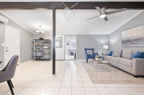 8191 Somers Dr, Anaheim CA  92804-6765 exterior