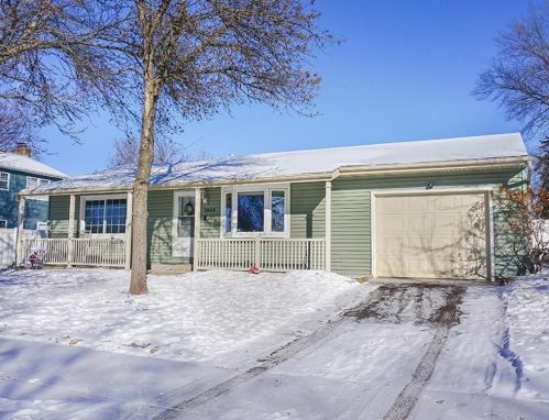 2049 Northway Cir, Saint Cloud, MN 56303-1753