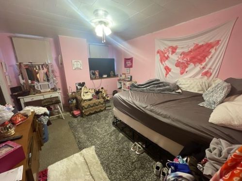 705 18 Ave, Whitaker PA  15120-1816 exterior