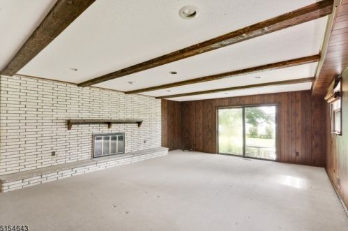 523 Hidden Holw, Scotch Plains NJ  07076-2027 exterior