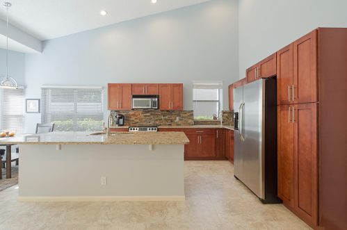 8169 Horseshoe Bay Rd, Boynton Beach, FL 33472-5041