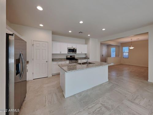 26126 121st Ave, Peoria AZ  85383 exterior