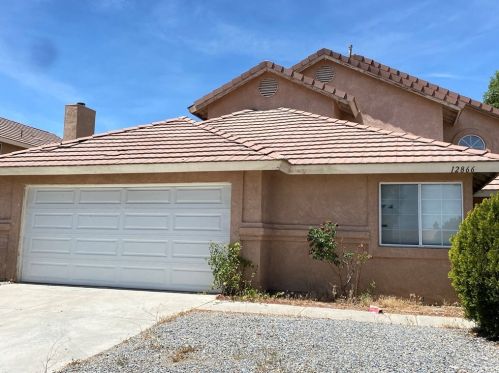12866 San Juan St, Victorville, CA 92395-8757