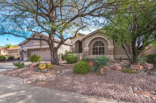 1417 Harper Cir, Mesa, AZ 85207-4325