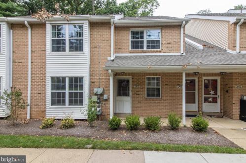 1003 Valley Glen Rd, Melrose Park, PA 19027-1744