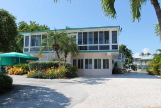 175 Galleon Rd, Plantation Key, FL 33036-3133
