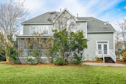 2116 Short Grass Ct, Mount Pleasant SC  29466-8161 exterior