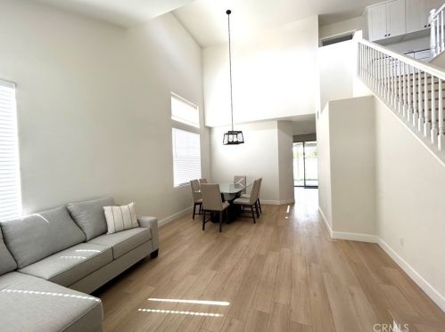 43019 Camino Caruna, Temecula CA  92592-3787 exterior