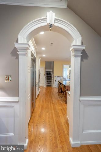 315 Blackburn Dr, Berwyn PA  19312-2801 exterior