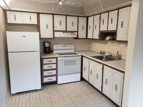 415 Piedmont I, Delray Beach FL  33484-5067 exterior