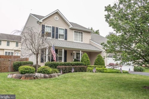 919 Mount Airy Rd, Collegeville, PA 19426-1142