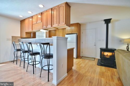 23 Bobby Ln, Edinburg VA  22824-2552 exterior