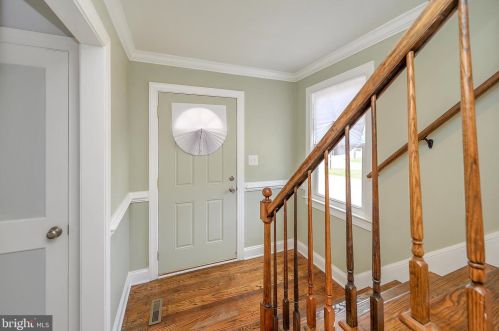 98 Madison Ave, Fredericksburg, VA 22405-2573