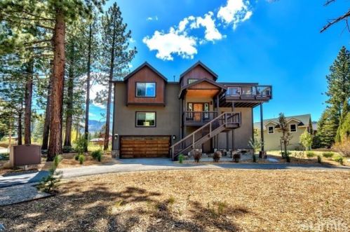 1180 Pyramid Cir, South Lake Tahoe, CA 96150-5560