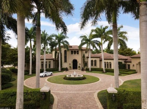 14927 Celle Way, Naples, FL 34110-2755