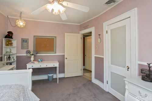 23 Bounty St, Metuchen NJ  08840-2501 exterior