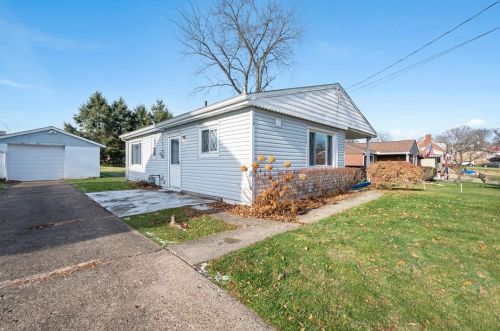 110 Madison Dr, New Kensington, PA 15068-3123