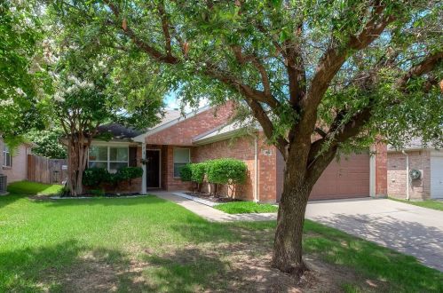 1024 Grand National Blvd, Fort Worth, TX 76179-2336