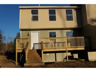 139 Old Town Rd, Weare NH 03281-5929 exterior