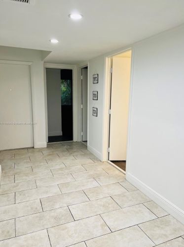 2620 38th Ave, Hollywood FL  33021-3003 exterior