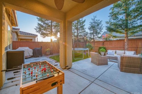 2574 Utah Ave, Fresno CA  93720-3977 exterior