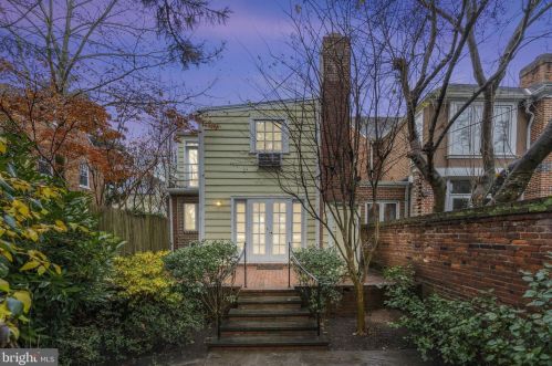 1417 34th St, Washington, DC 20020-2303