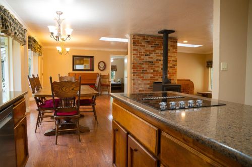 15737 Frenchtown Rd, Brownsville CA  95919-9717 exterior