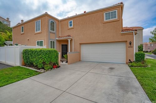 18703 Nathan Hill Dr, Santa Clarita, CA 91351-3446