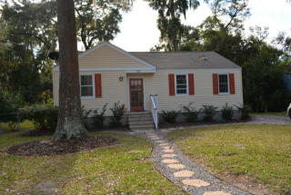 910 Laudonniere St, Beaufort, SC 29902-4018