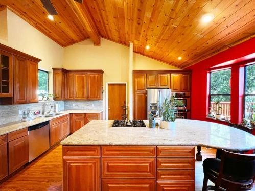 4116 Blackhawk Dr, Willits CA  95490-8777 exterior