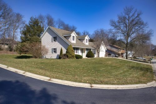 17211 Barryknoll Way, Granger, IN 46530-9748