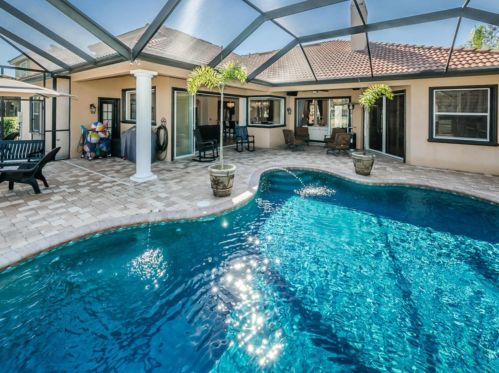 10529 Garda Dr, New Port Richey, FL 34655-7050