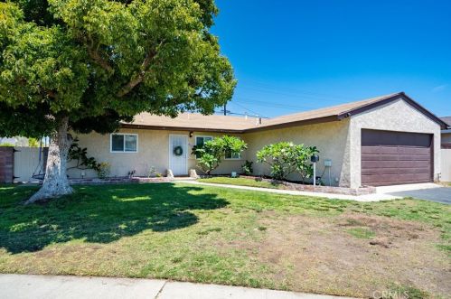 6513 Clementine Cir, Buena Park, CA 90620-4512