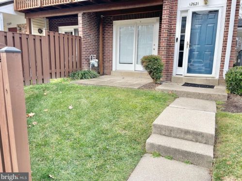 12621 Kempston Ln, Woodbridge, VA 22192-5071