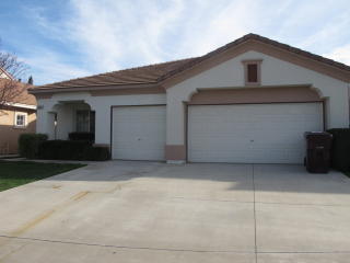 29951 Peach Tree Ct, Murrieta CA  92563-4702 exterior