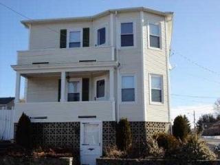 155 Oxford St, Cranston RI  02920-7454 exterior