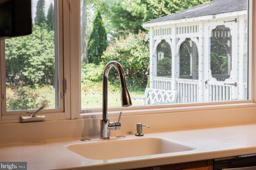 2037 Stone Mill Rd, Lancaster PA  17603-6053 exterior