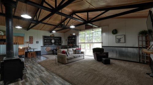 26718 Armstrong Rd, Laurelville OH  43135-9716 exterior