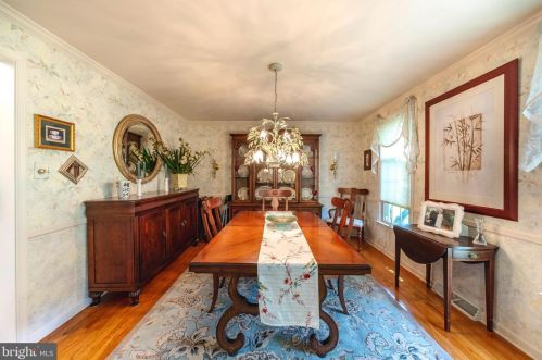 716 Carter Hill Dr, West Deptford NJ  08066-1903 exterior