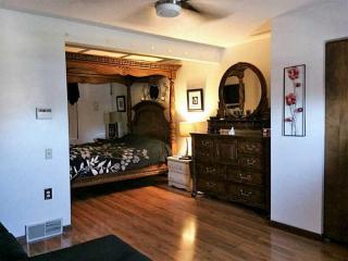 460 28 St, Erie PA  16508-1706 exterior